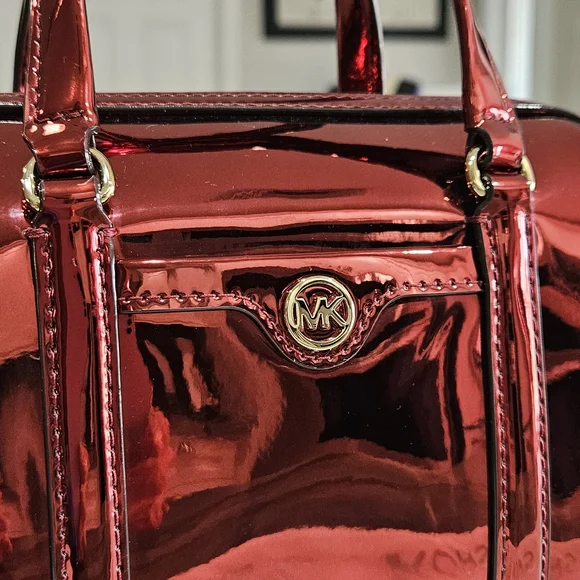 Michael Kors Mini Mirror Finish Red Satchel/ Crossbody NWT - Picture 7 of 13